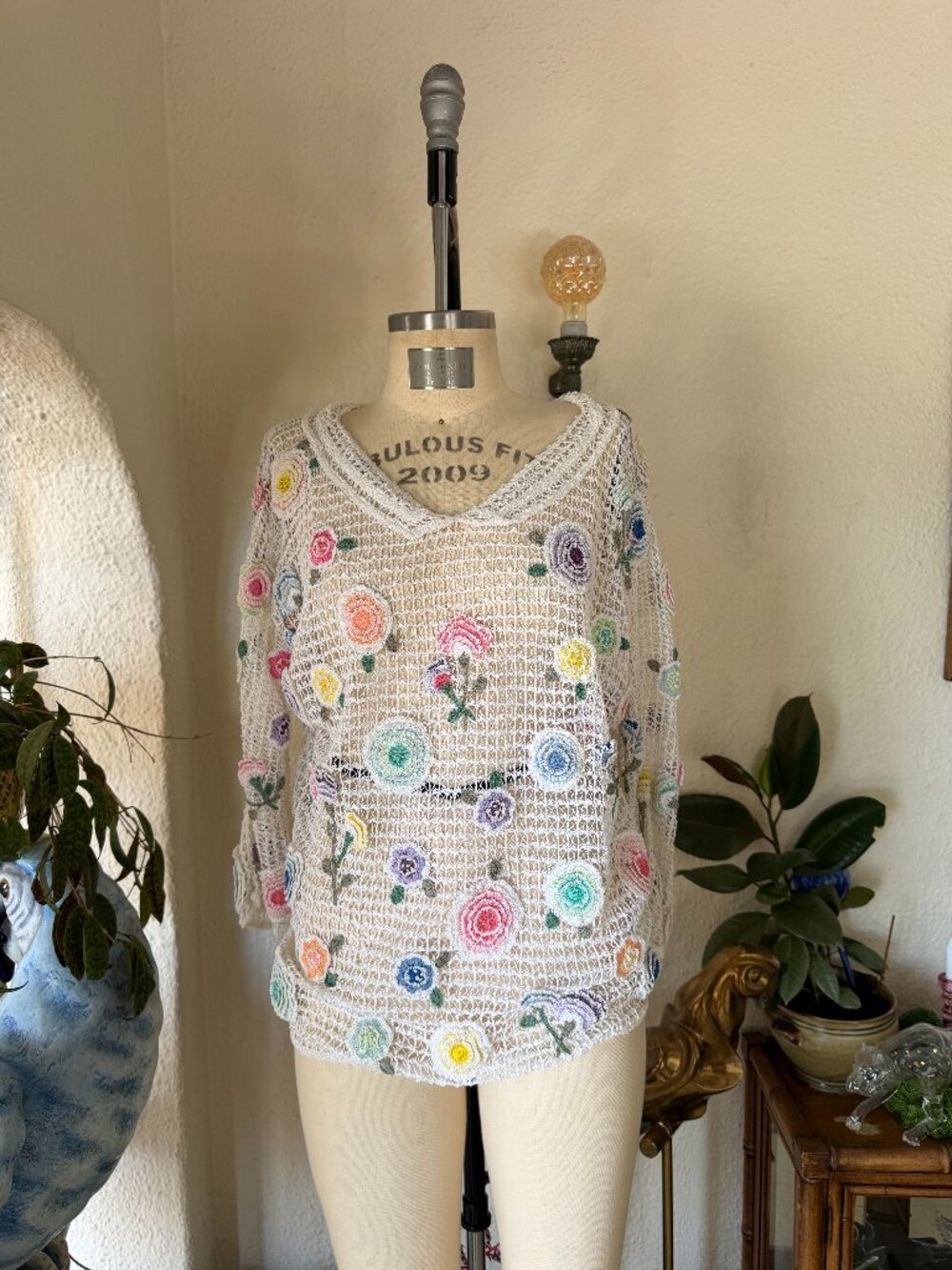 Vintage Deadstock Handmade Lim’s White Crochet Floral Print Long Sleeve Sweater